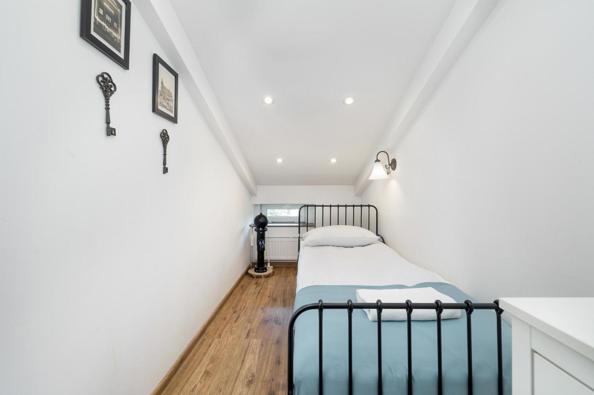 Slowacki Avenue Family Apartment Kraków by Renters Exterior foto