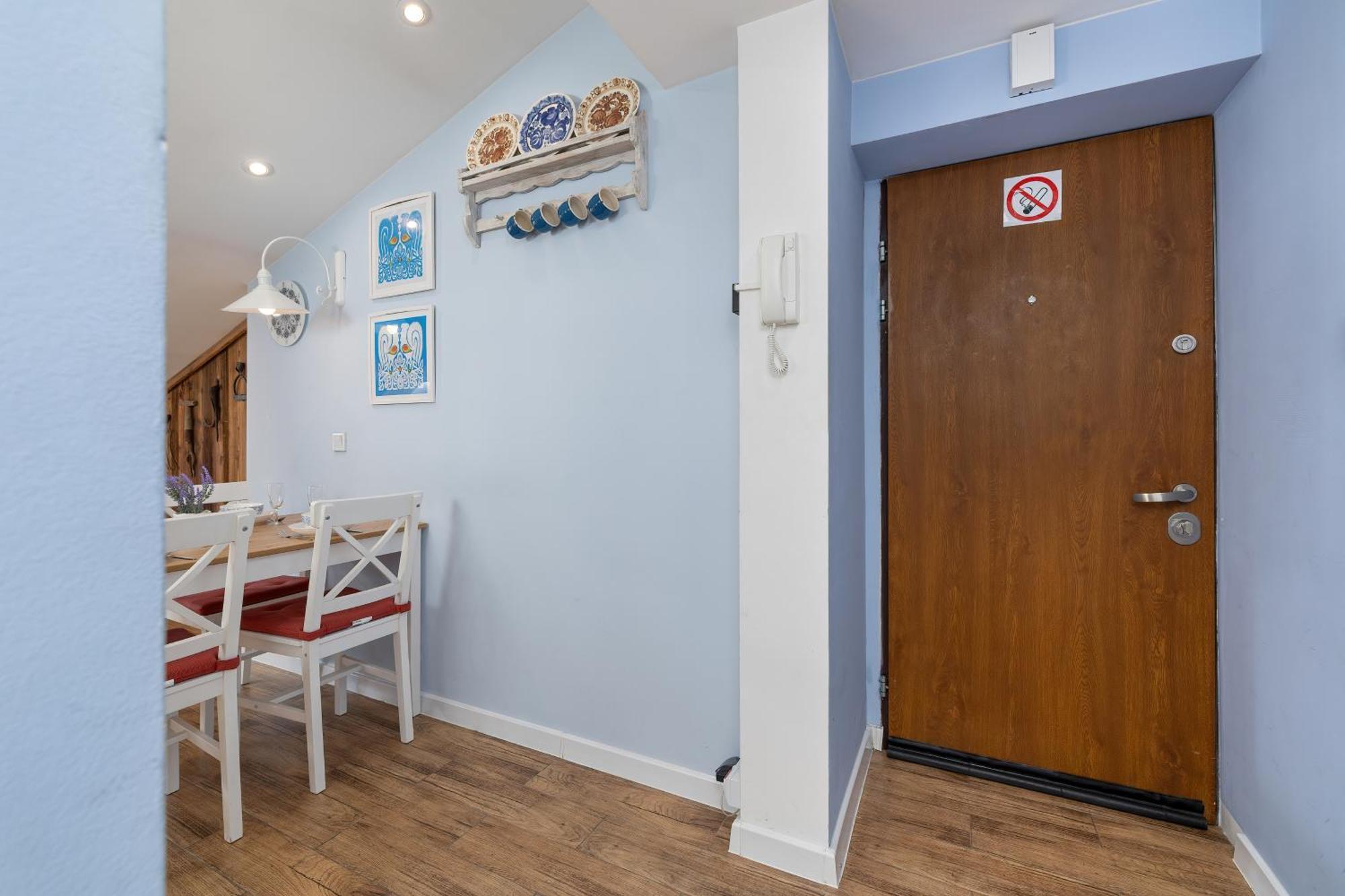 Slowacki Avenue Family Apartment Kraków by Renters Exterior foto