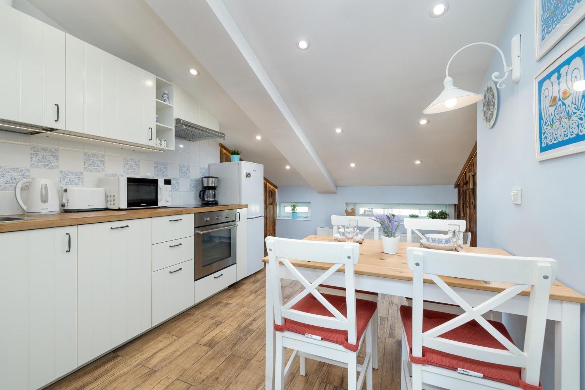 Slowacki Avenue Family Apartment Kraków by Renters Exterior foto
